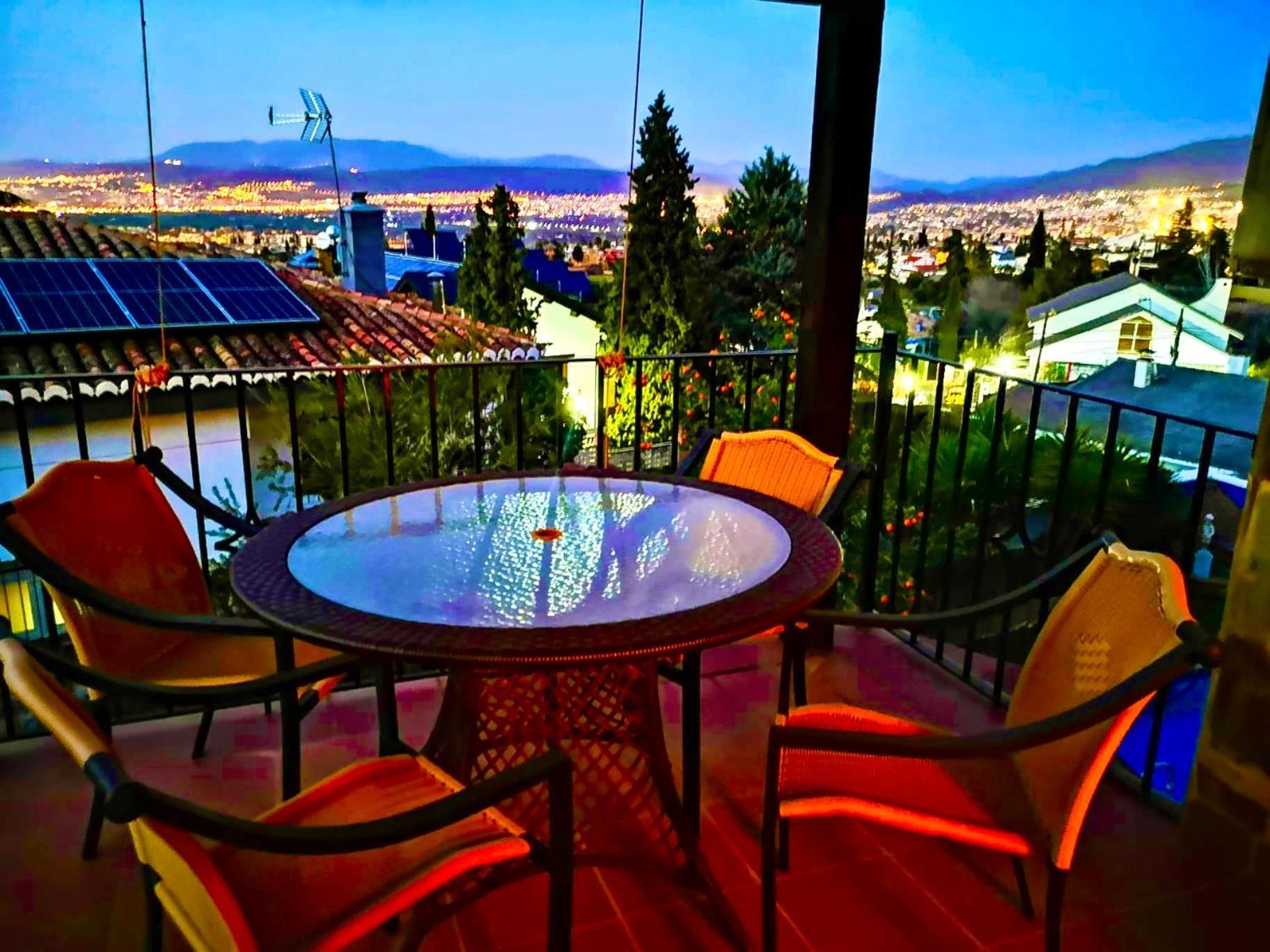Couette-café Mirador Del Olivar Gojar